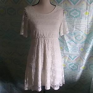 Sequin Hearts White Lace Midi Dress Size 16